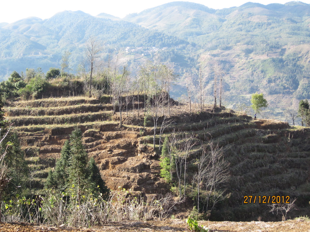 梯山闲逛